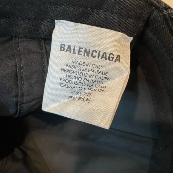 Balenciaga Baseball Cap - Picture 8 of 8